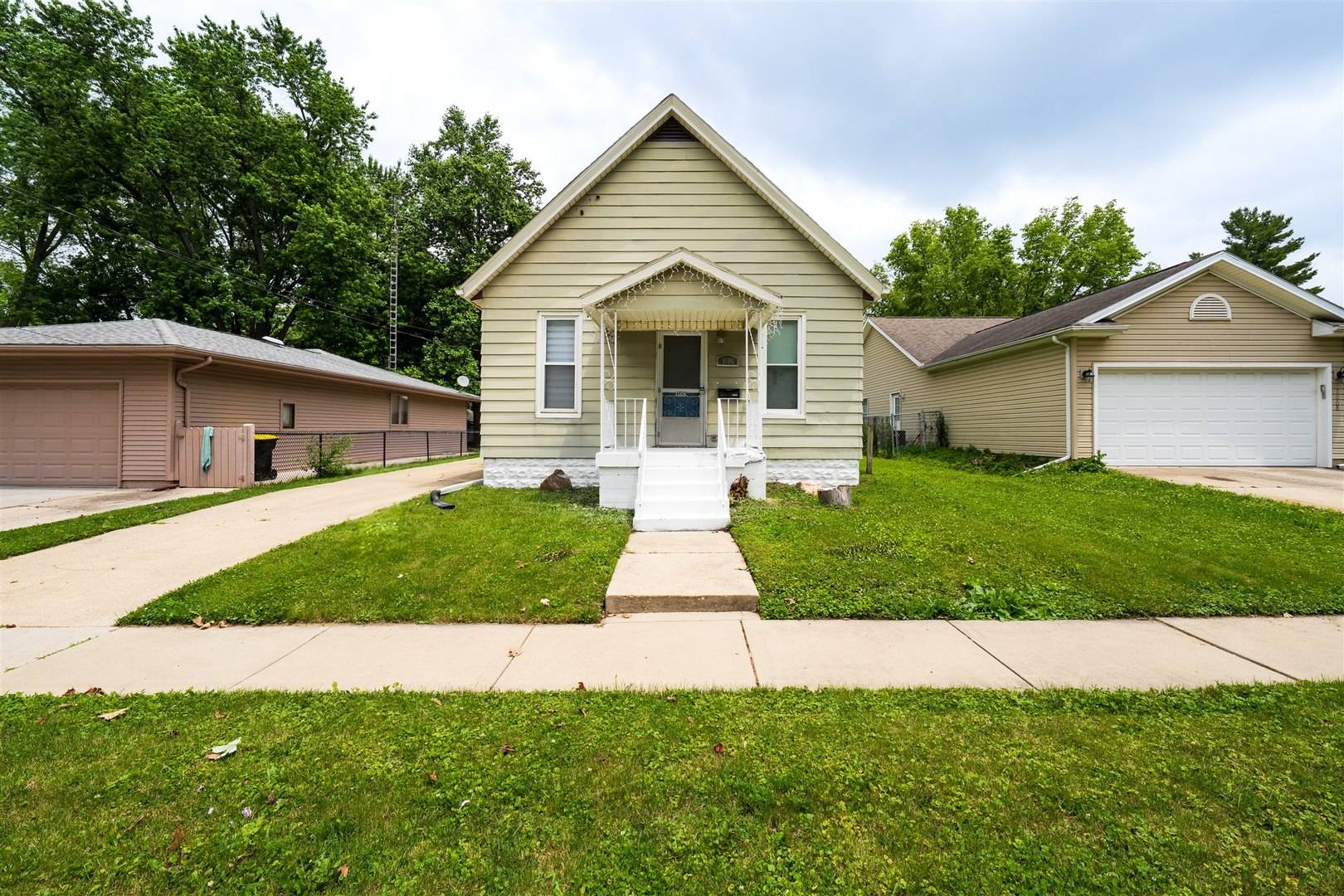 1006 S Adelaide Street, Normal, IL 61761