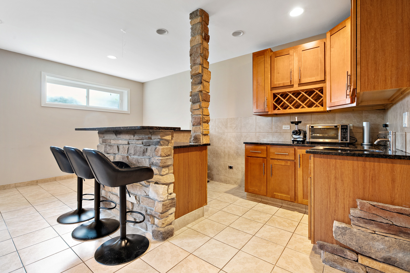 3638 N ODELL Avenue, Chicago, IL 60634