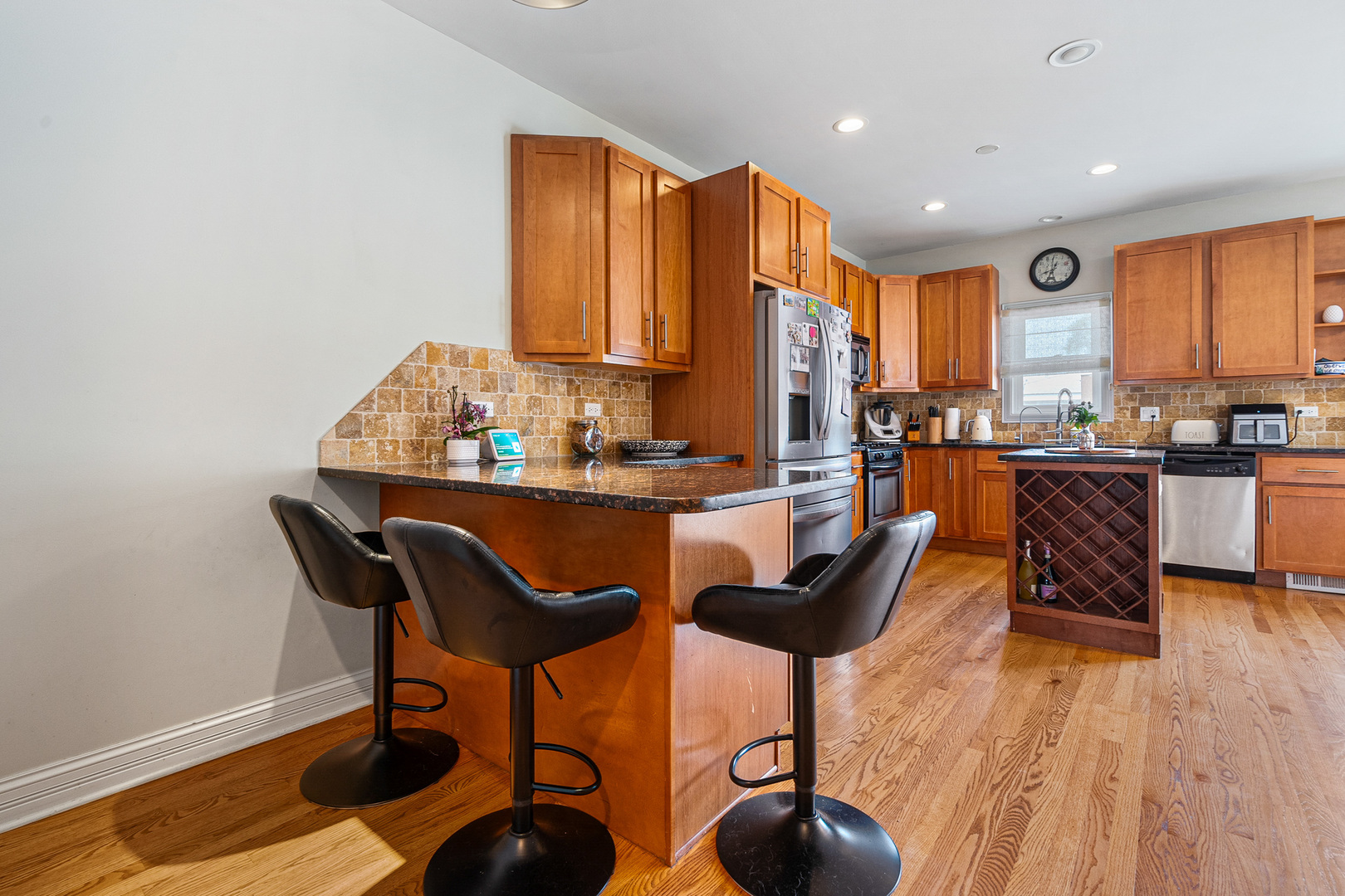 3638 N ODELL Avenue, Chicago, IL 60634