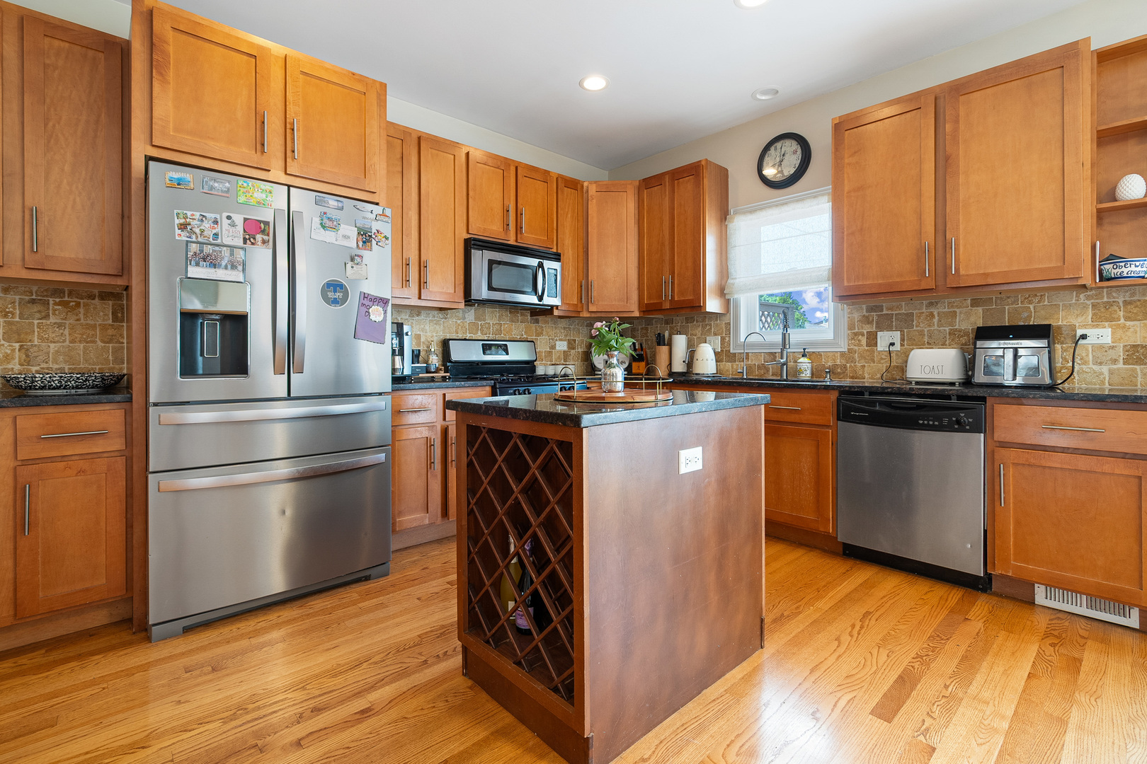 3638 N ODELL Avenue, Chicago, IL 60634