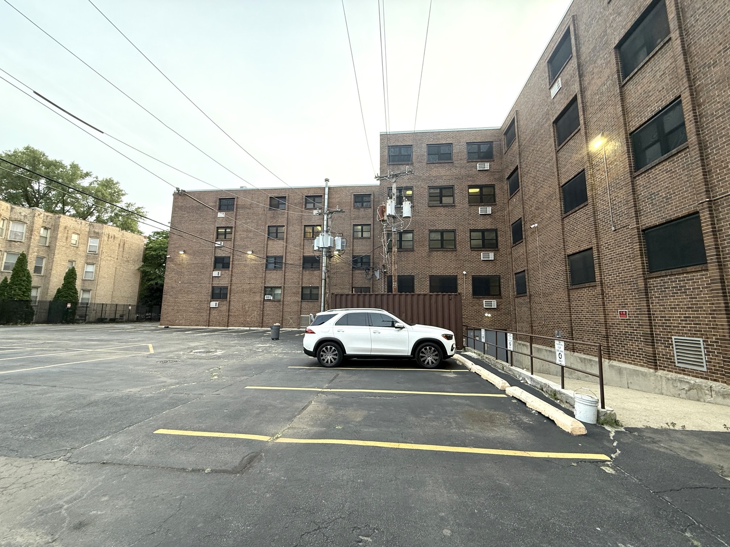 5001 S Michigan Avenue, Chicago, IL 60615