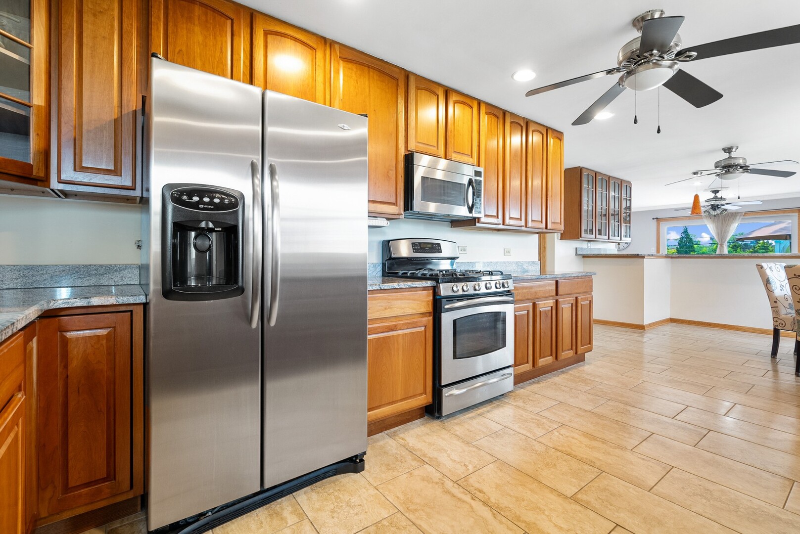 11 E Appletree Lane, Arlington Heights, IL 60004