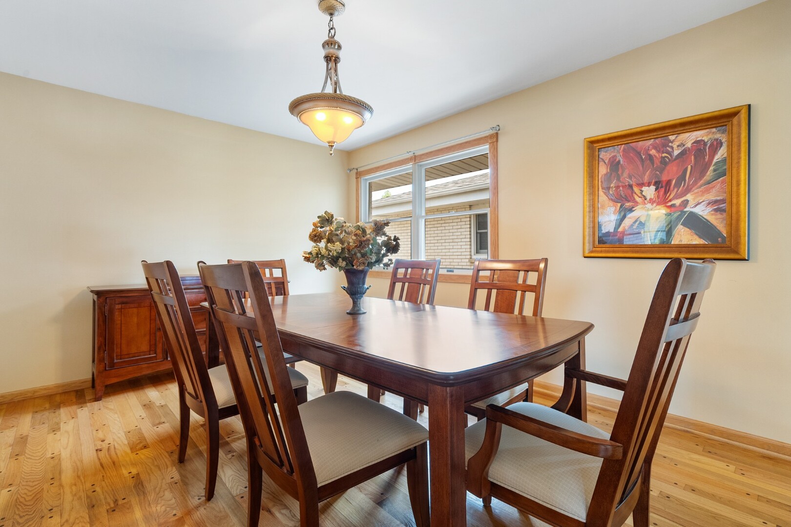 11 E Appletree Lane, Arlington Heights, IL 60004
