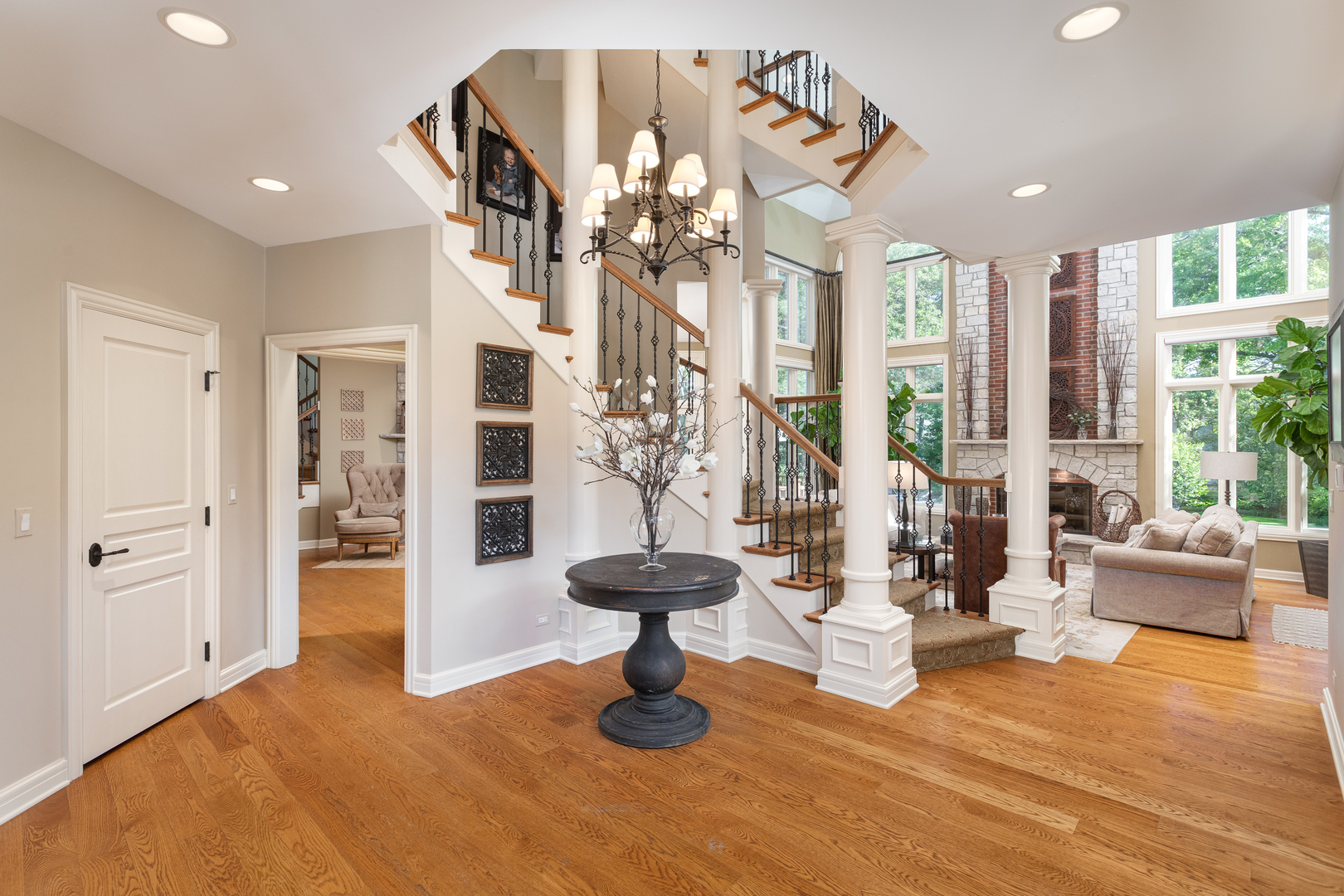 1091 Johnson Drive, Naperville, IL 60540
