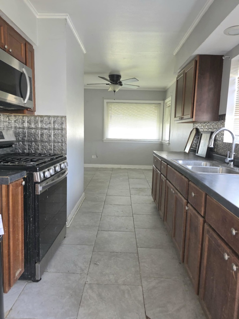 14301 Kimbark Avenue, Dolton, IL 60419