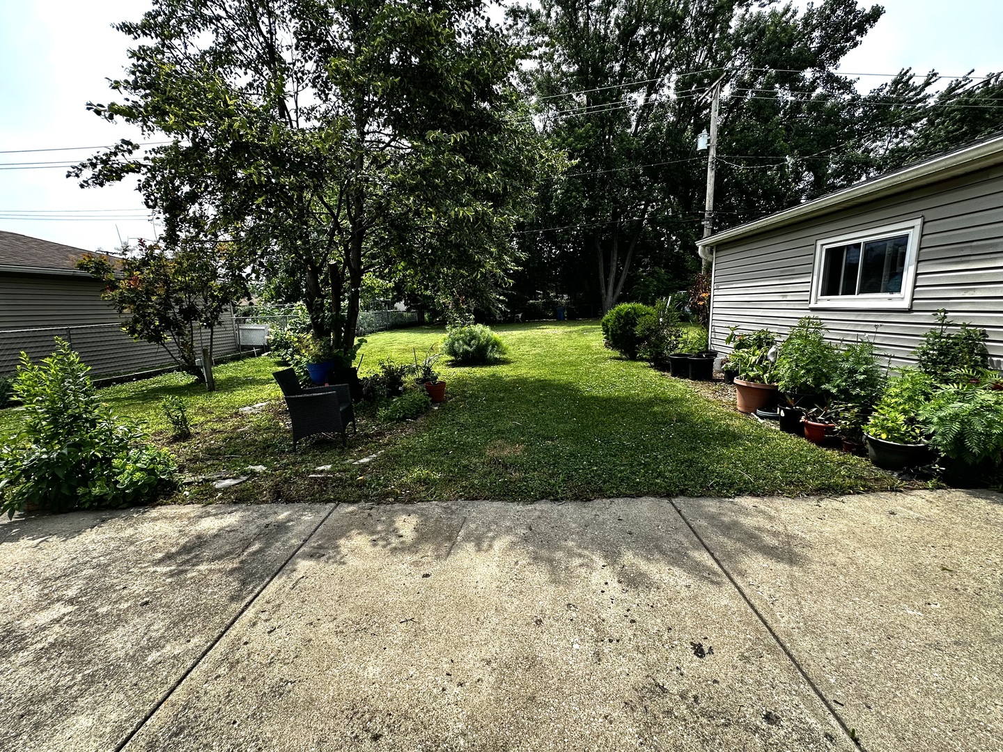 612 N Lincoln Avenue, Villa Park, IL 60181