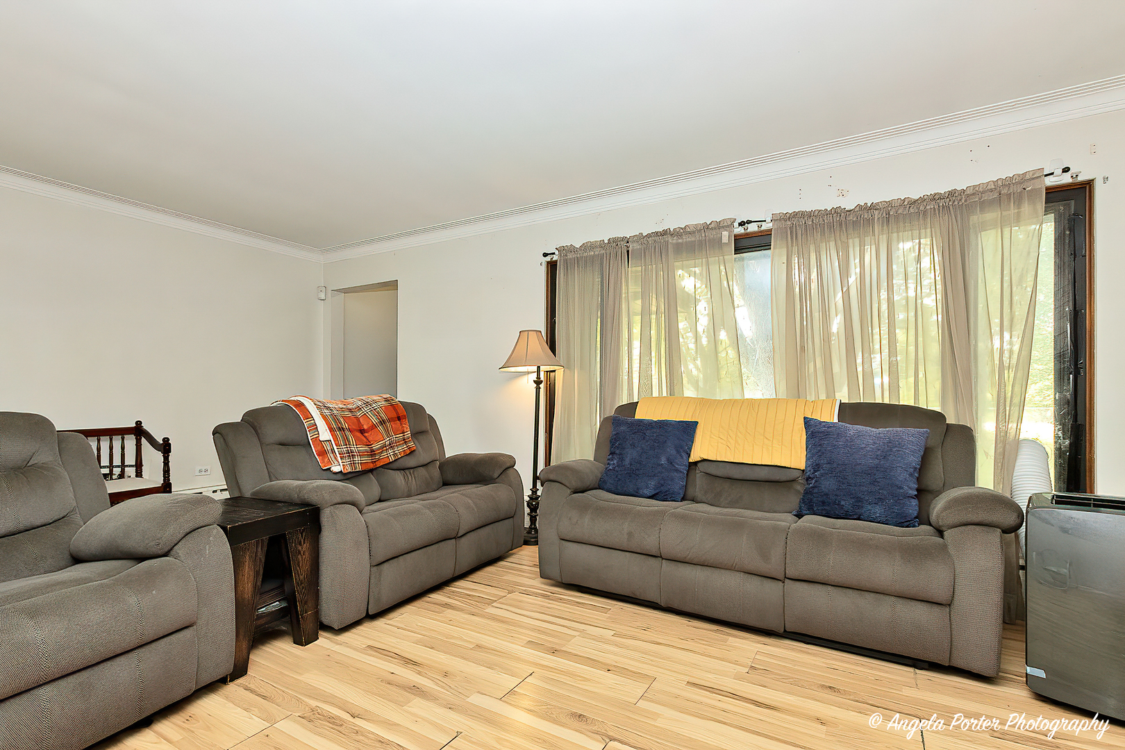 12977 W 9th Street, Zion, IL 60099