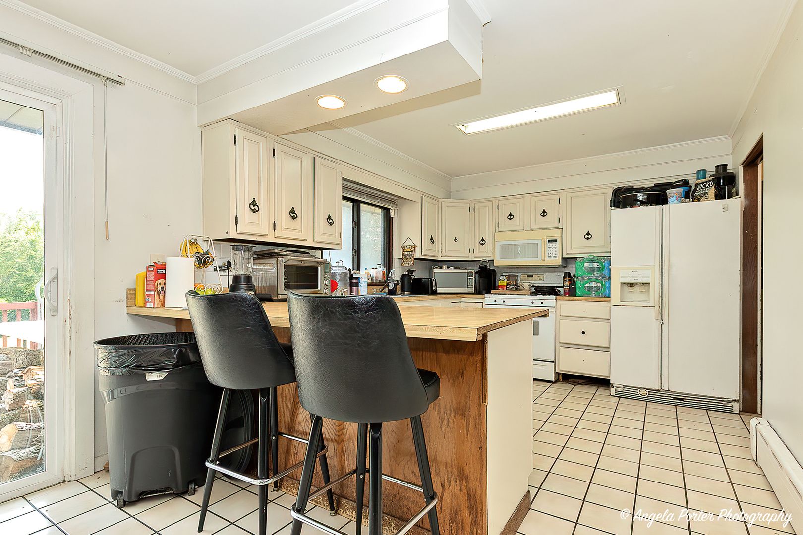 12977 W 9th Street, Zion, IL 60099