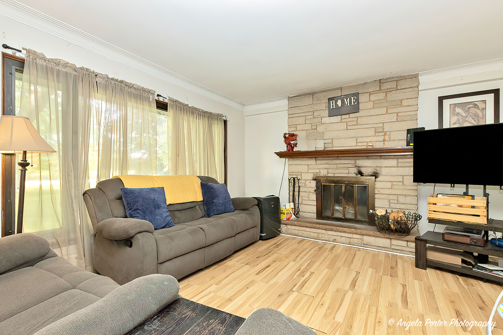 12977 W 9th Street, Zion, IL 60099