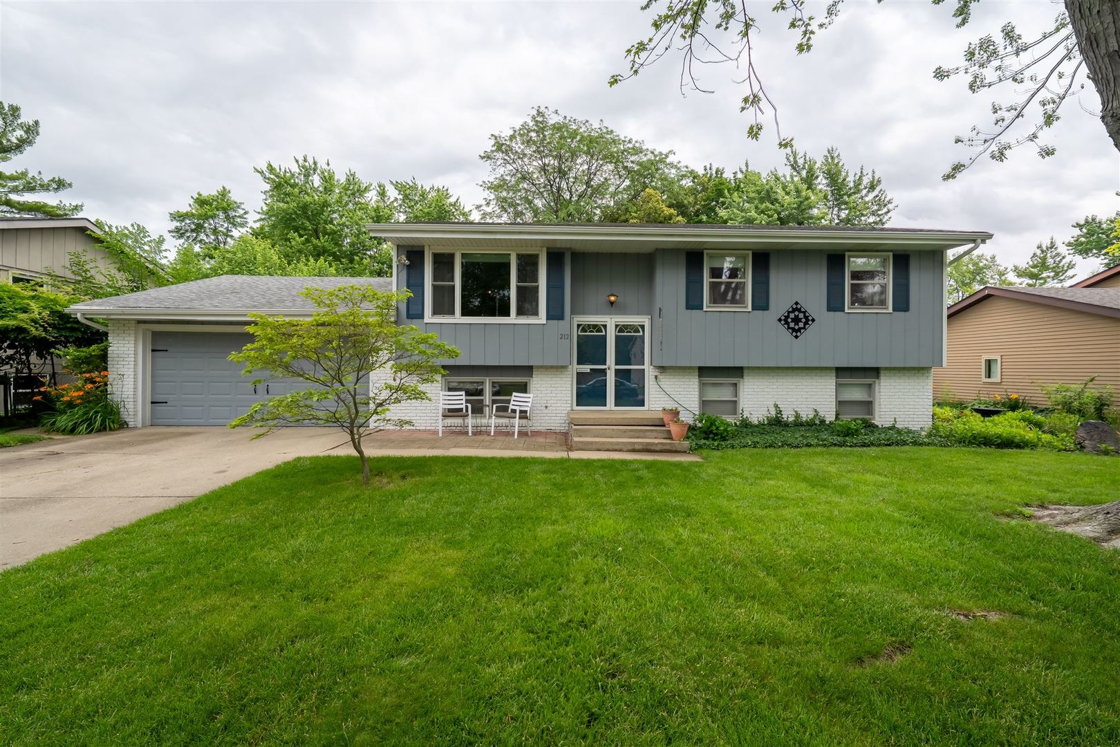212 Rebecca Lane, Normal, IL 61761