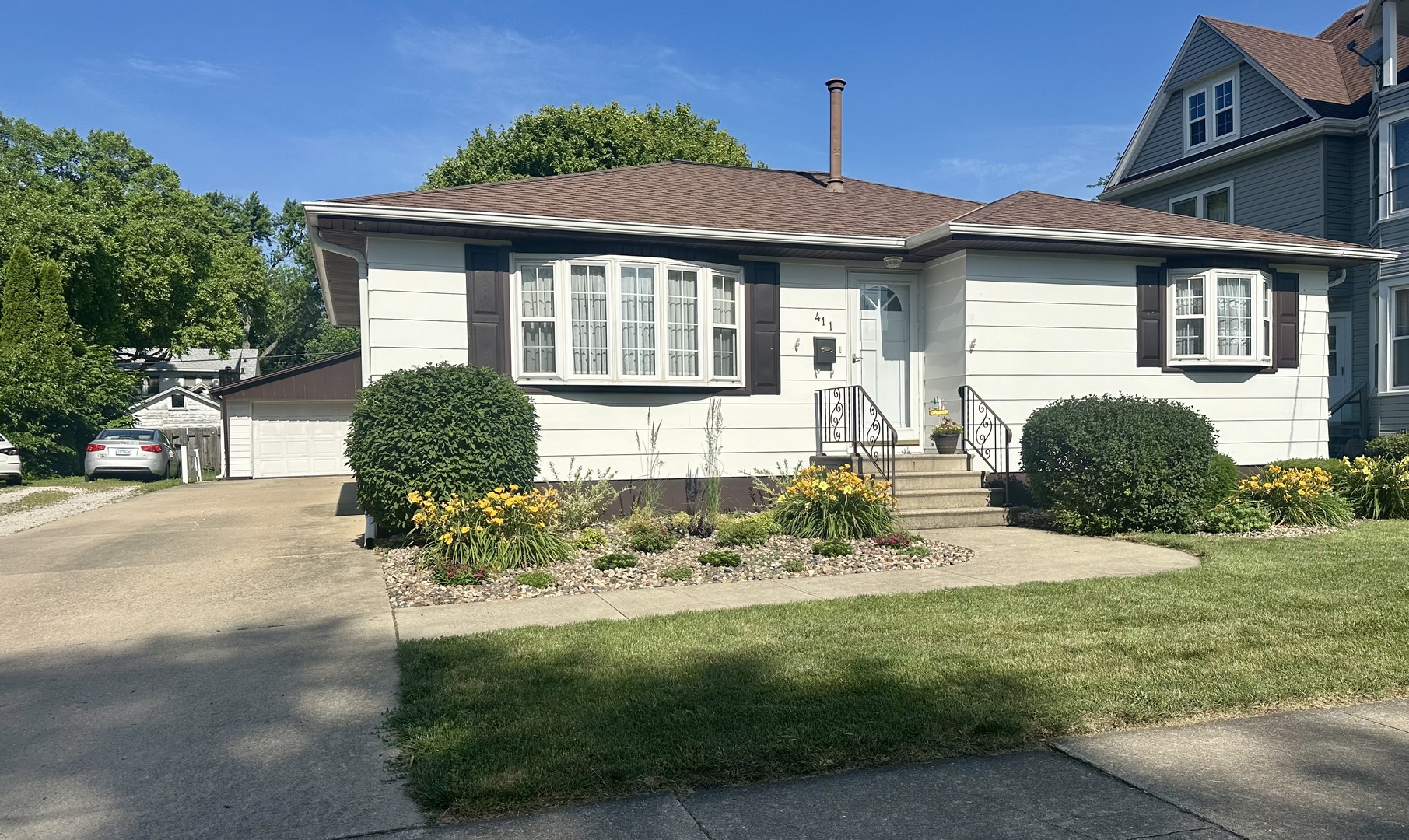 411 1st Avenue, Ottawa, IL 61350
