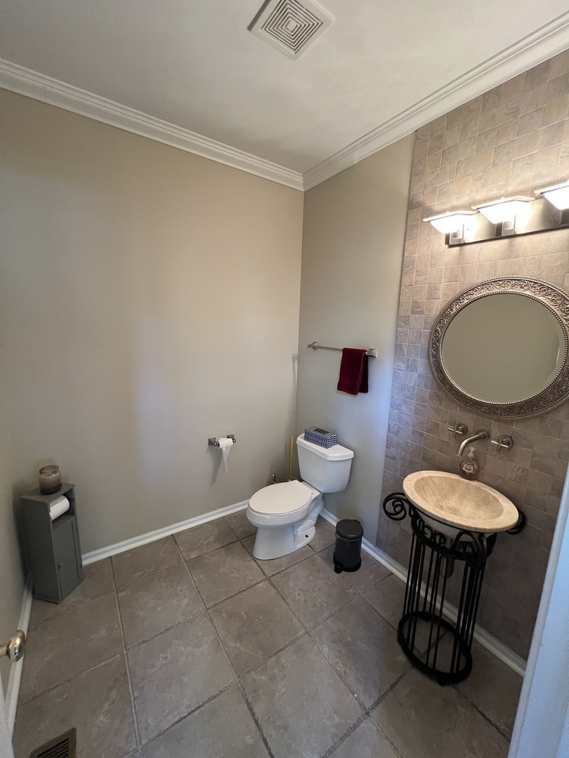 9699 FAIRFIELD Road, Huntley, IL 60142