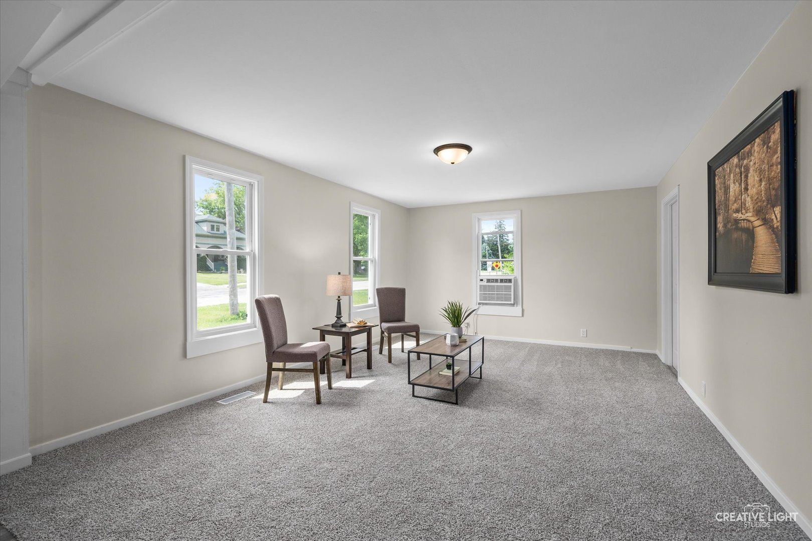 819 S Ottawa Street, Earlville, IL 60518
