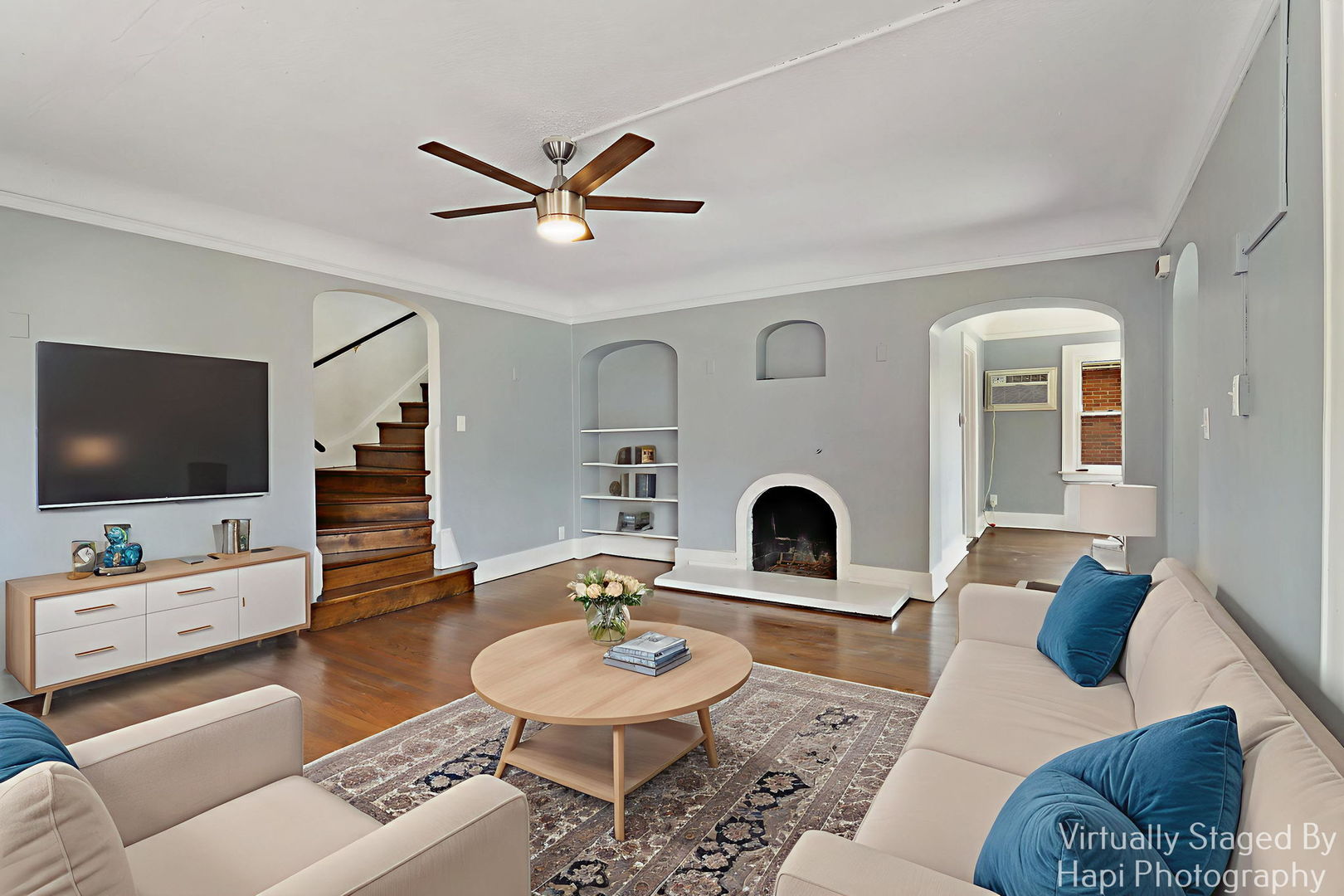 1504 W Monroe Street, Waukegan, IL 60085