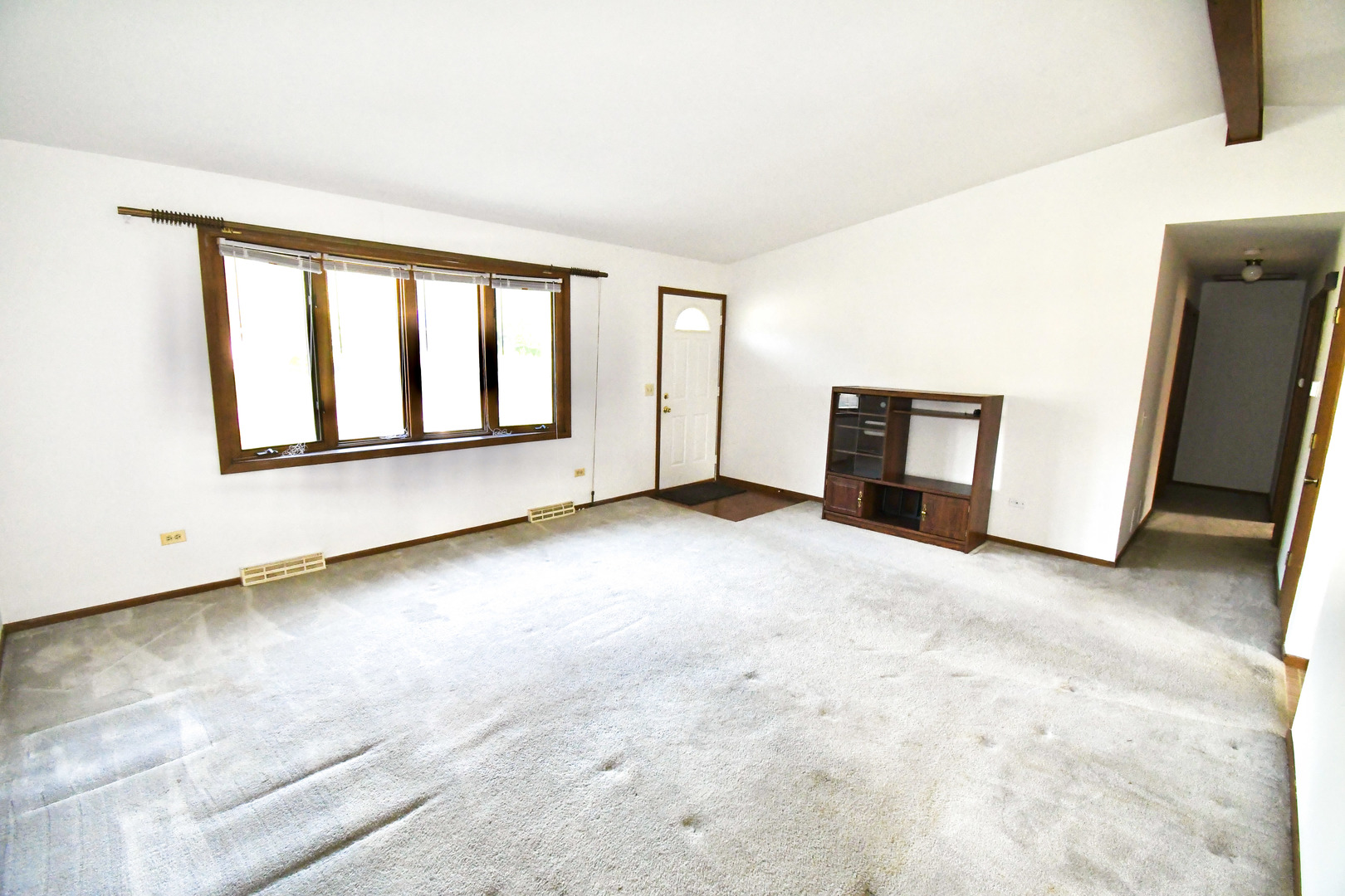 38103 N Cornell Road, Beach Park, IL 60087