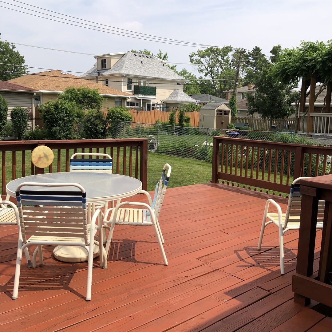 1525 MORGAN Avenue, La Grange Park, IL 60526