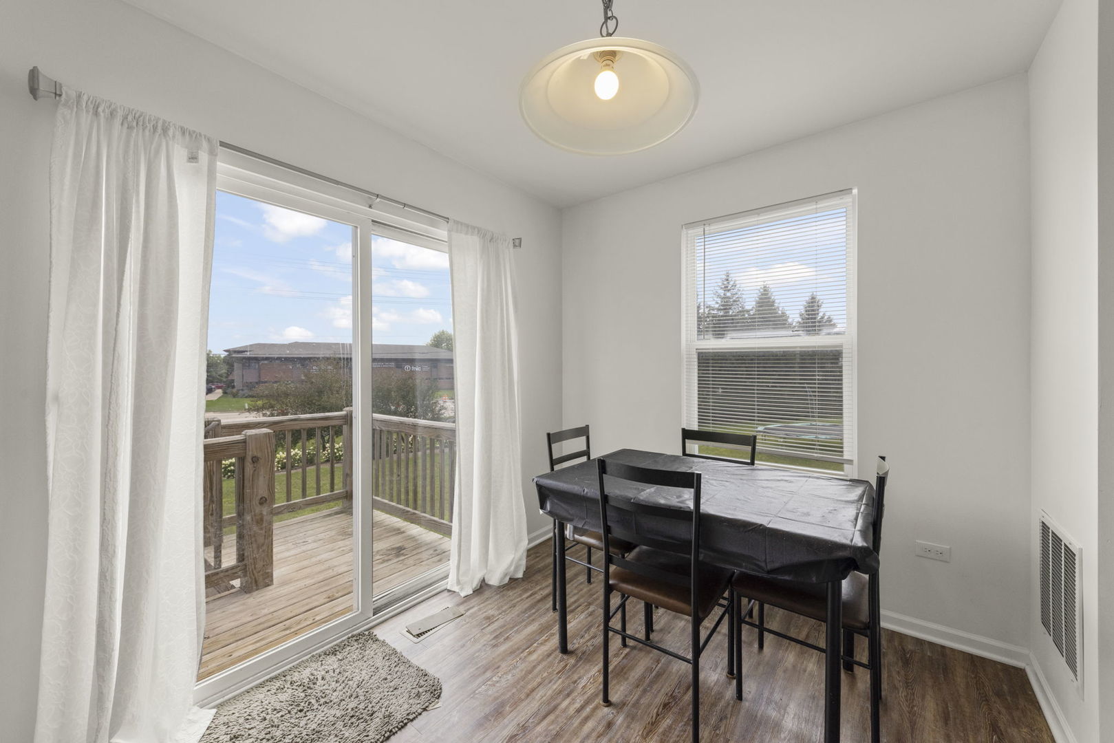 114 Schmidt Court, Plano, IL 60545