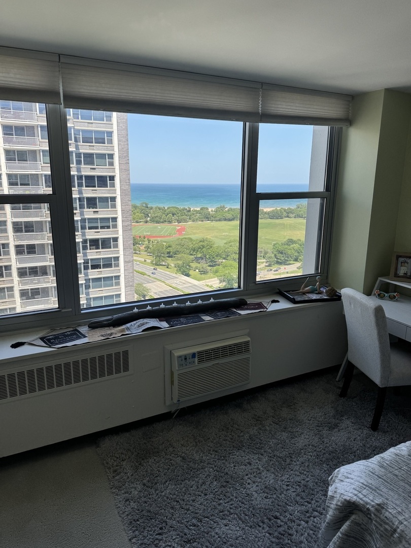 4250 N Marine Drive #2607, Chicago, IL 60613