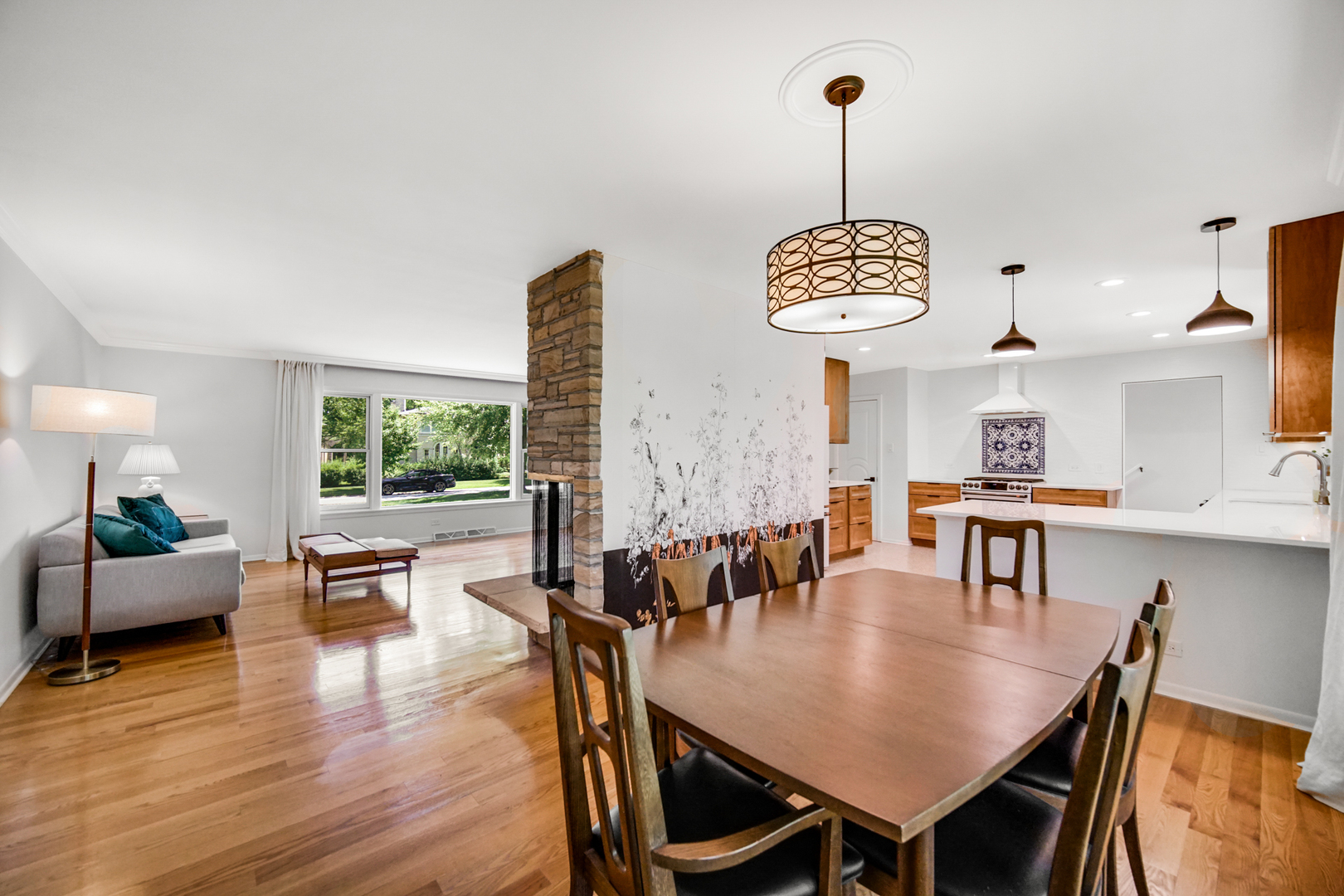 1006 Gardner Road, Flossmoor, IL 60422