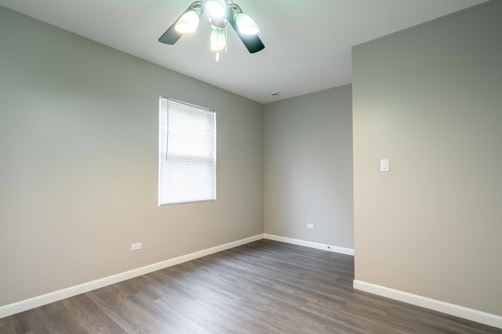 1745 N 40th Avenue, Stone Park, IL 60165