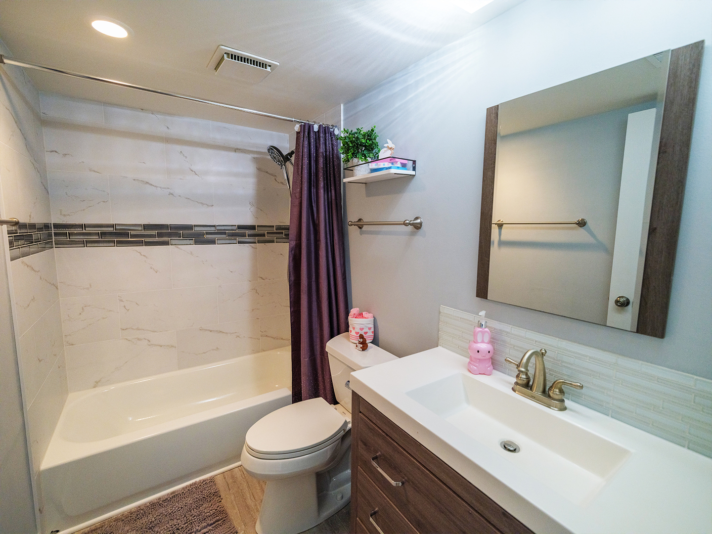 1215 Chalet Road #200, Naperville, IL 60563