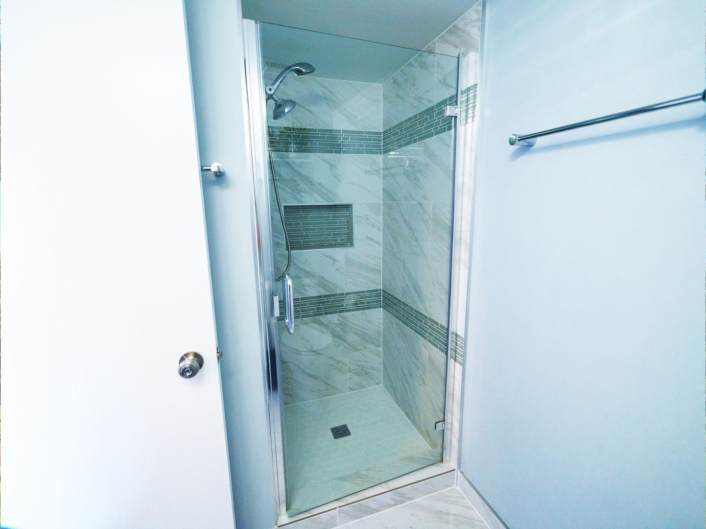 1215 Chalet Road #200, Naperville, IL 60563