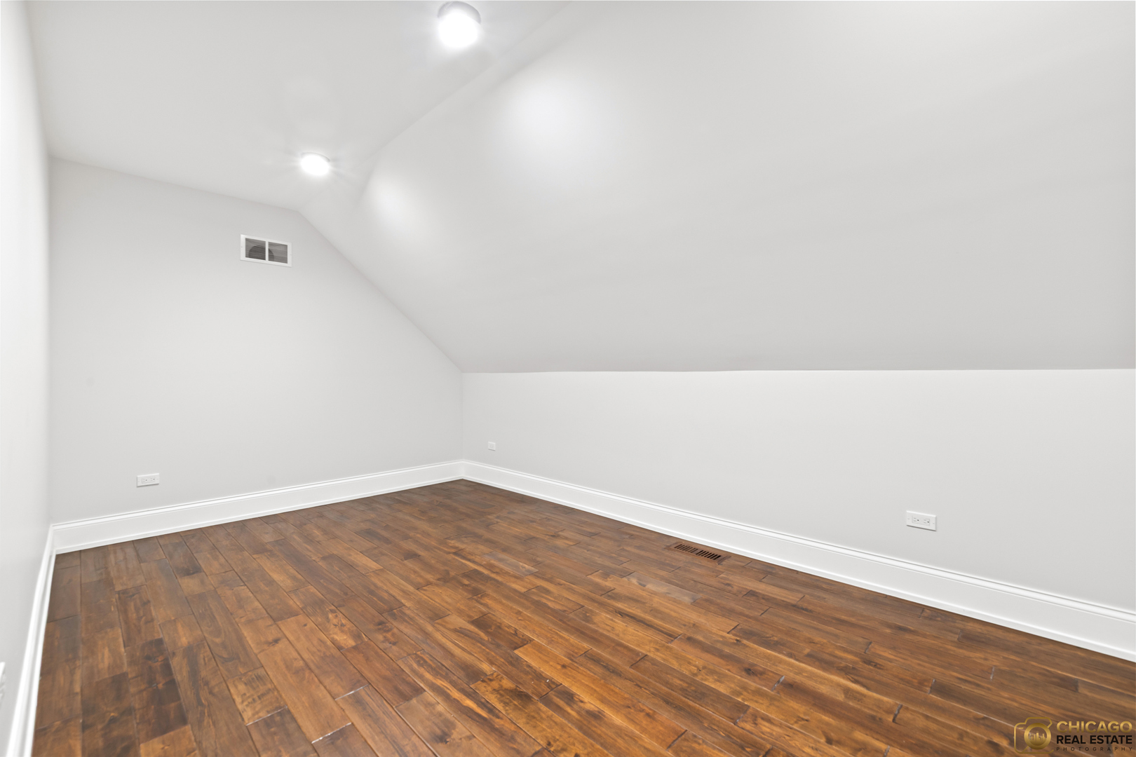 1321 60th Street, La Grange Highlands, IL 60525