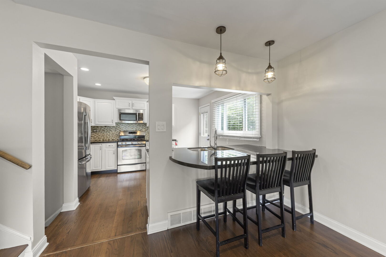 0S635 East Street, Winfield, IL 60190