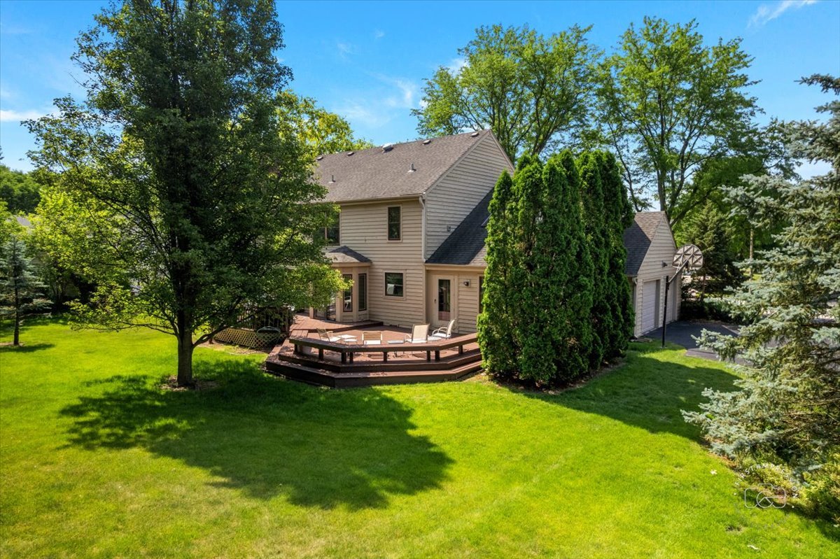 967 W Bauer Road, Naperville, IL 60563