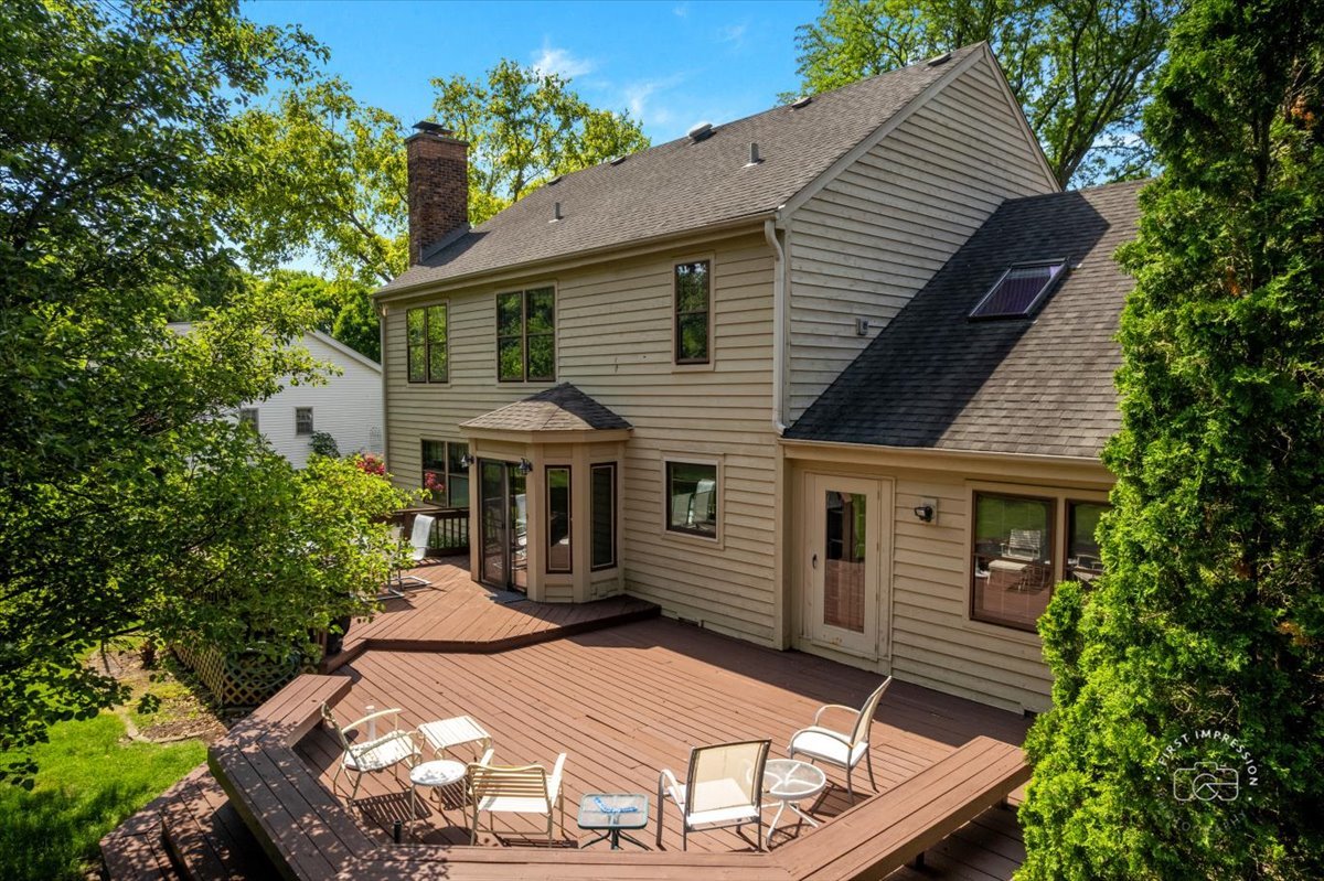 967 W Bauer Road, Naperville, IL 60563
