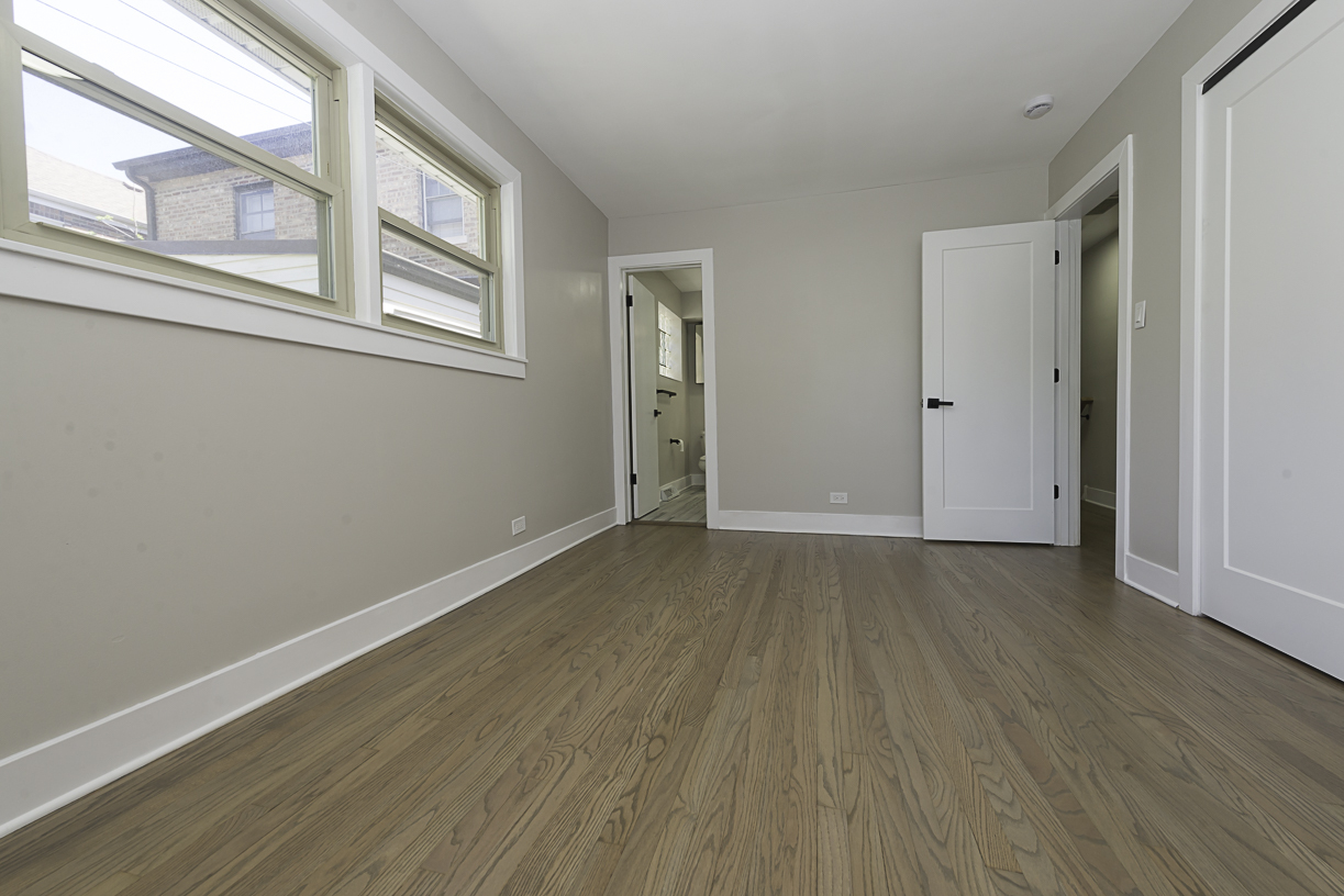 5848 N Drake Avenue, Chicago, IL 60659