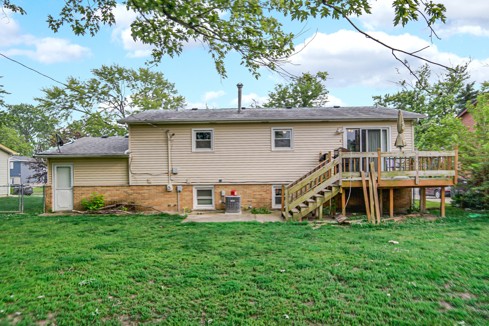 5826 Edward Drive, Oak Forest, IL 60452