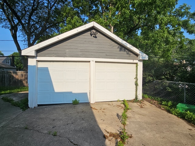 20 S Central Avenue, Aurora, IL 60506