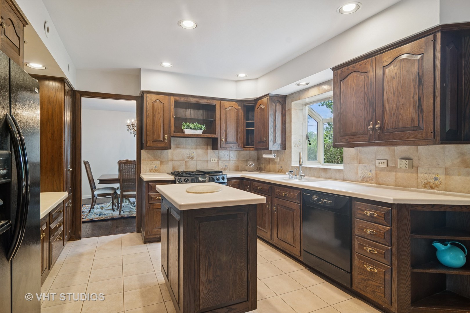 214 S Belmont Avenue, Arlington Heights, IL 60005