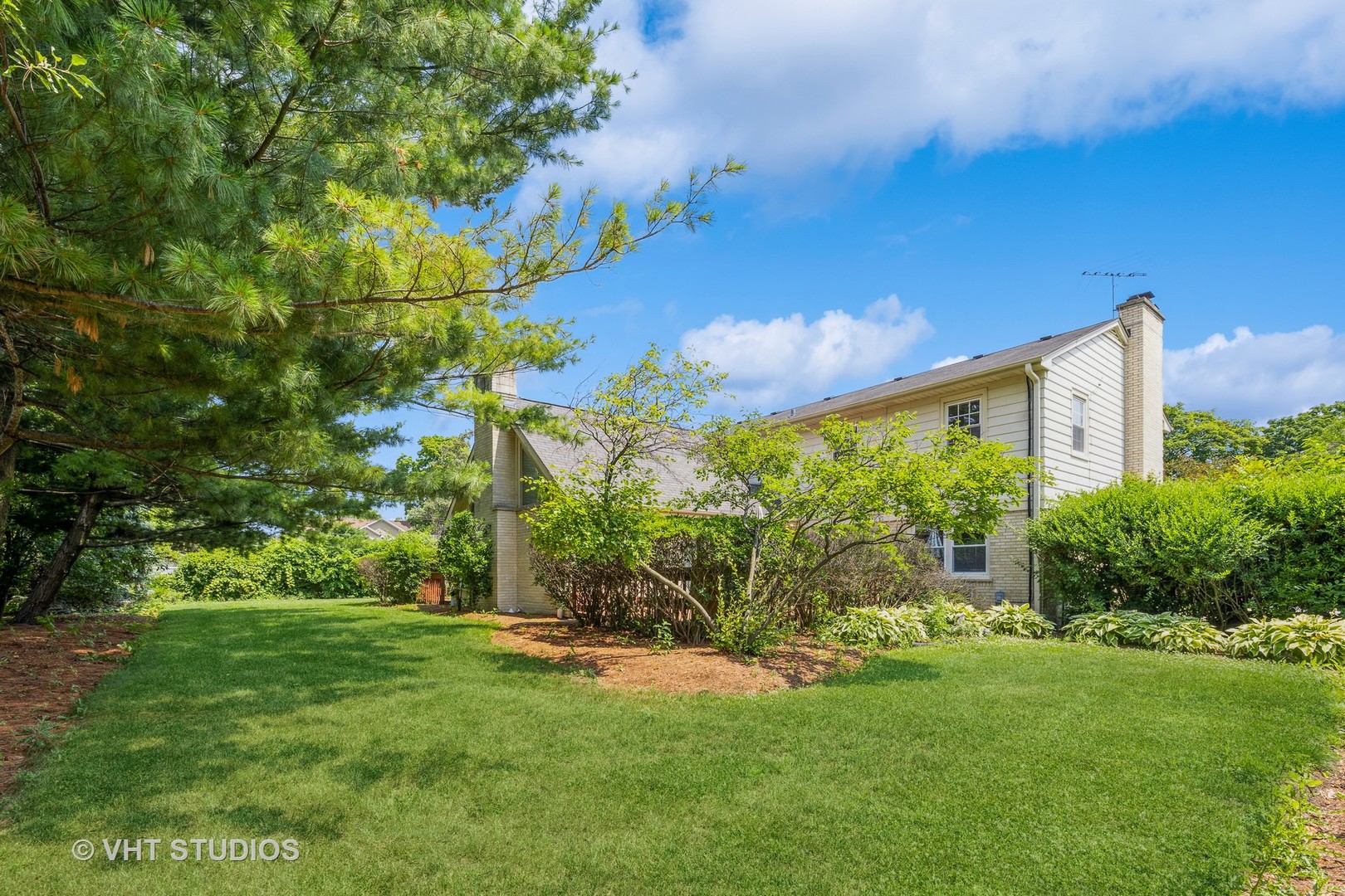 214 S Belmont Avenue, Arlington Heights, IL 60005