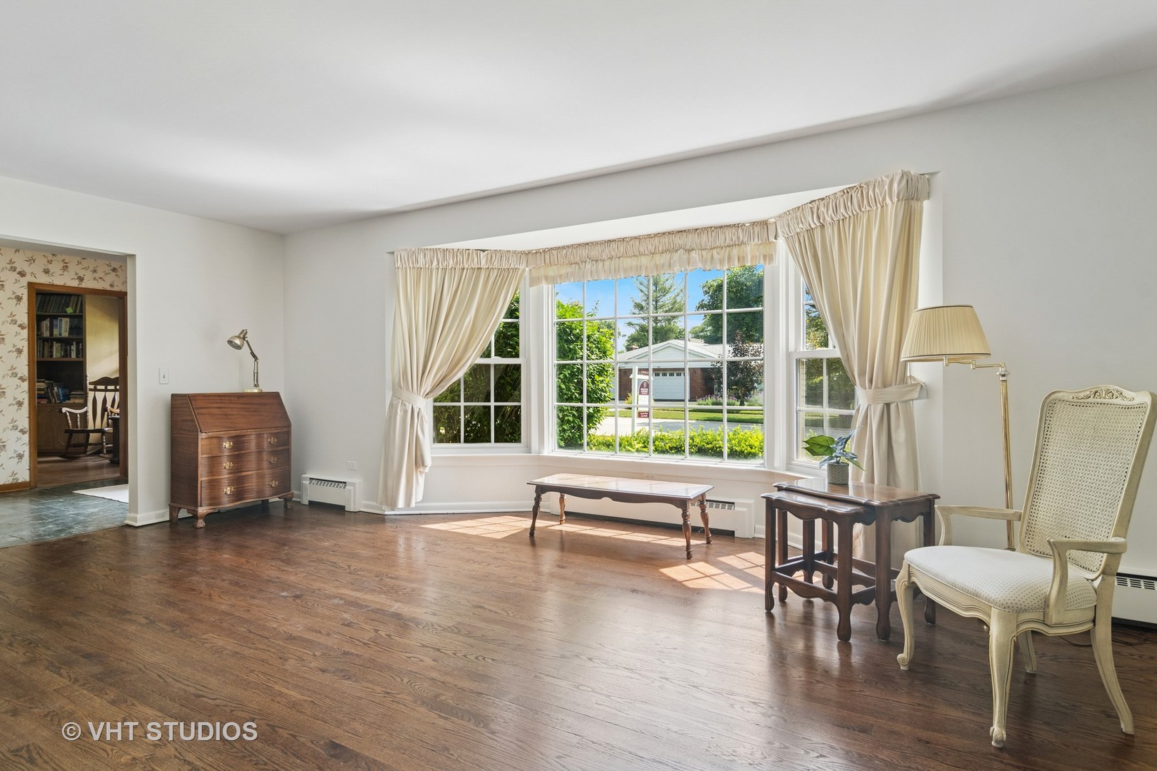 214 S Belmont Avenue, Arlington Heights, IL 60005