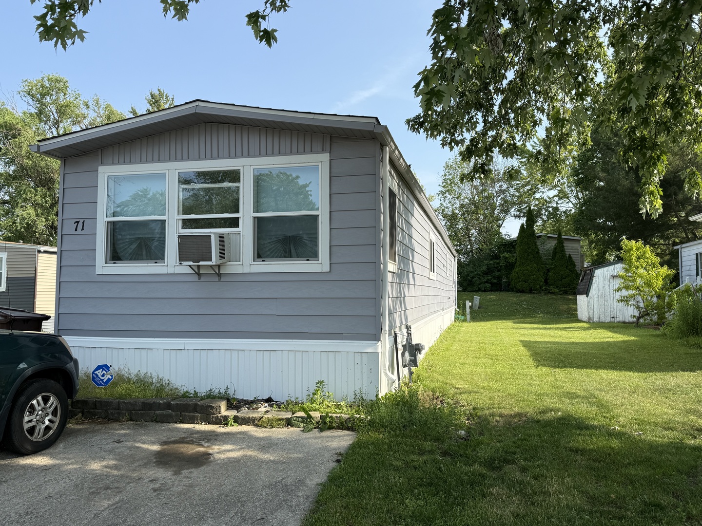 71 Candlegate Circle, Matteson, IL 60443