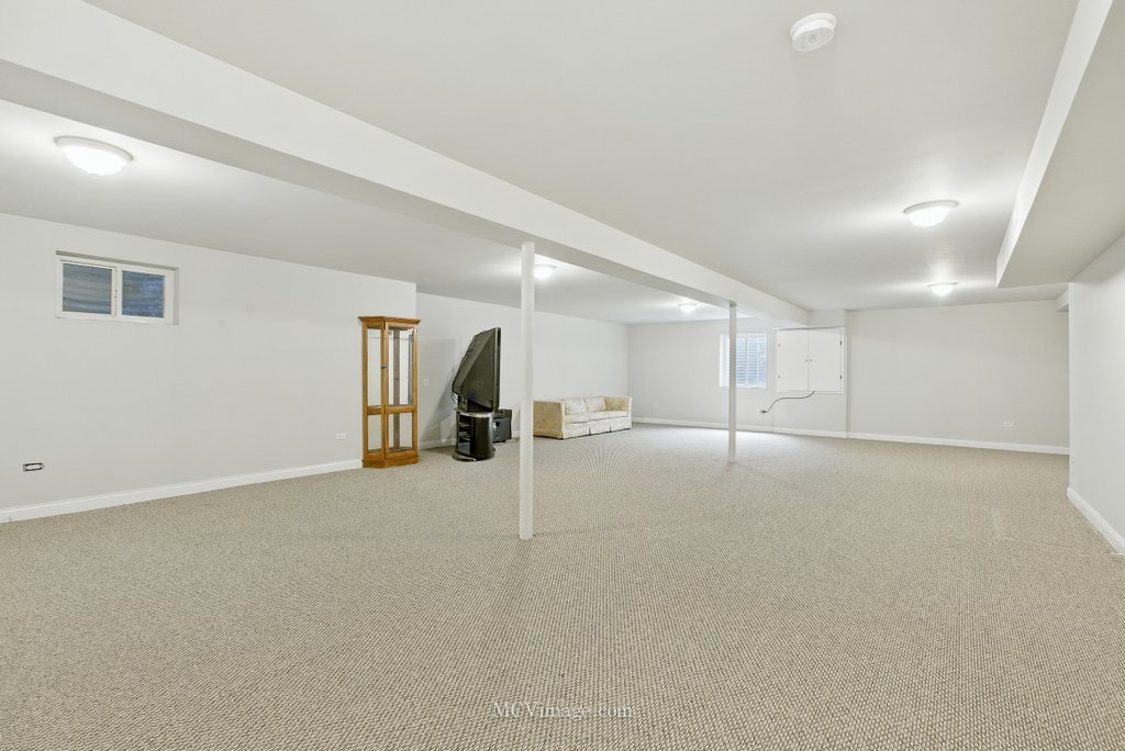 15701 Cove Circle, Plainfield, IL 60544