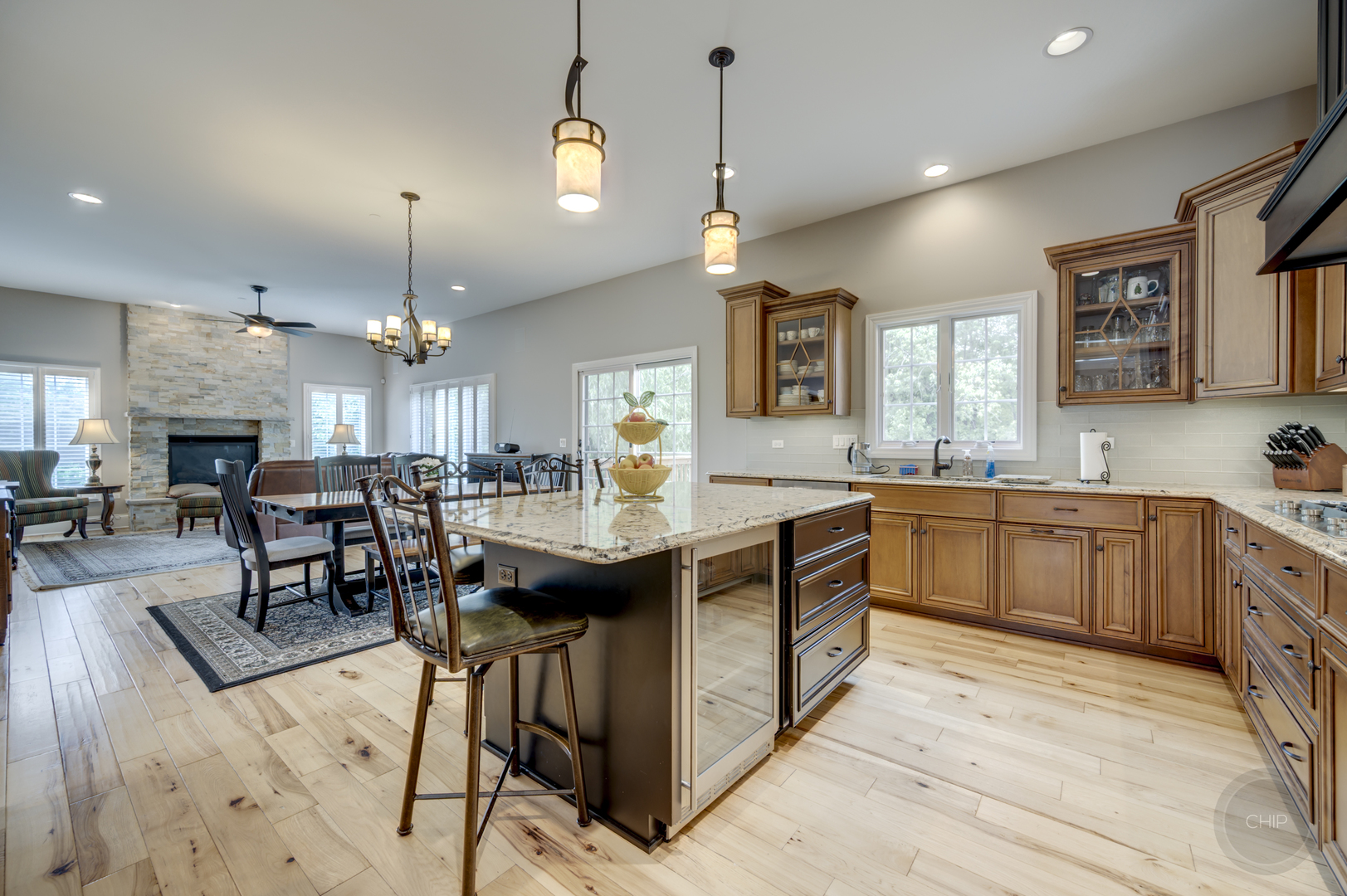 4037 Ashwood Park Court, Naperville, IL 60564