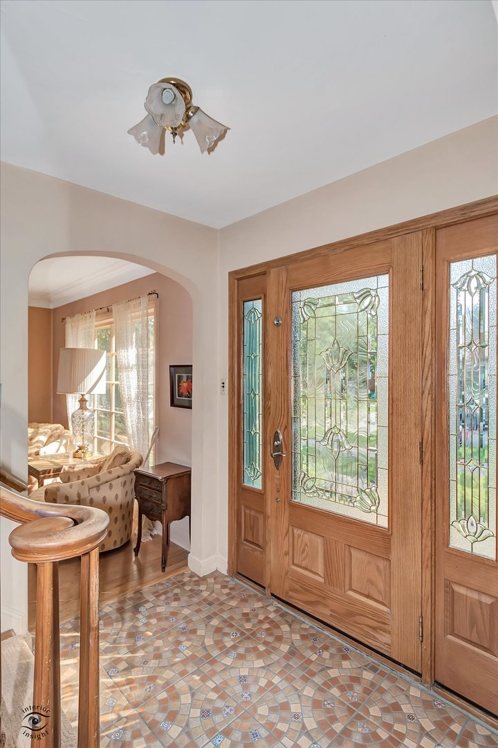 9406 S Leavitt Street, Chicago, IL 60643