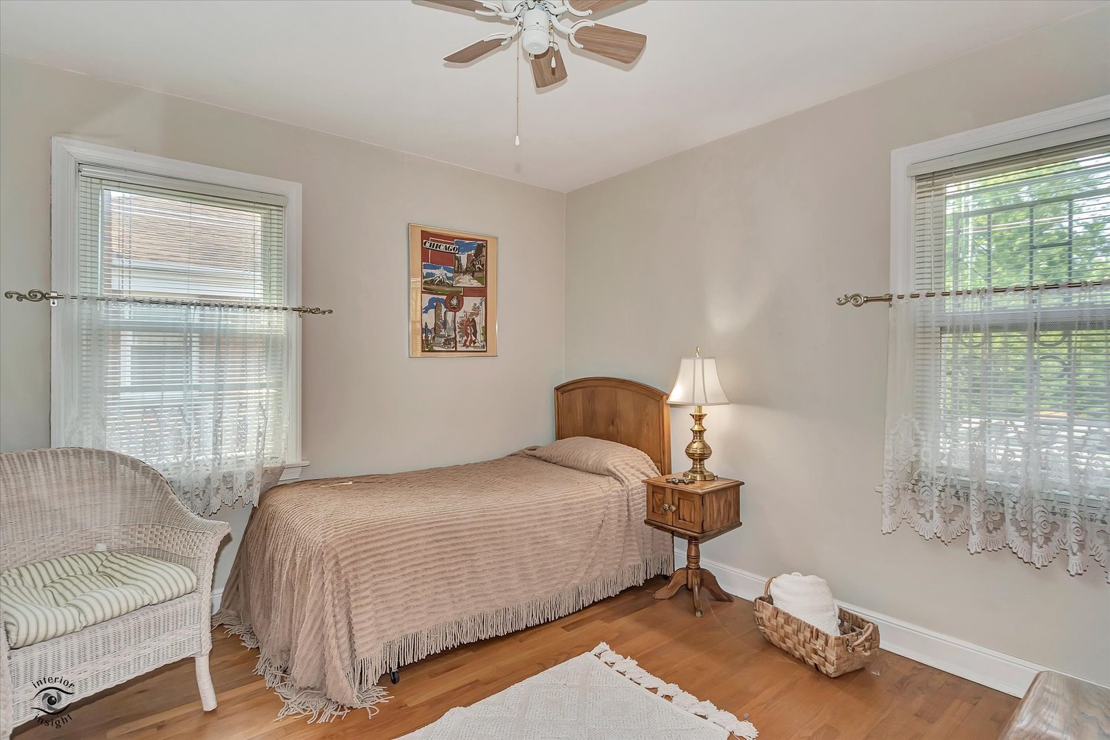 9406 S Leavitt Street, Chicago, IL 60643