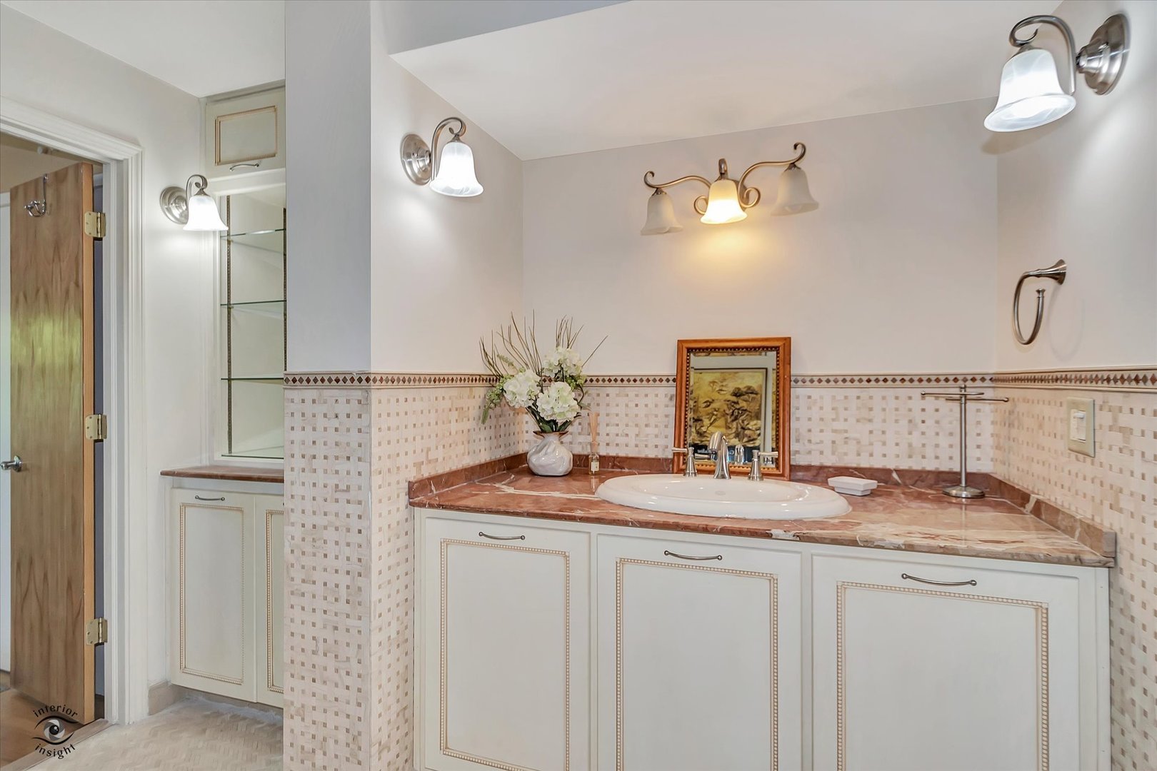 9406 S Leavitt Street, Chicago, IL 60643