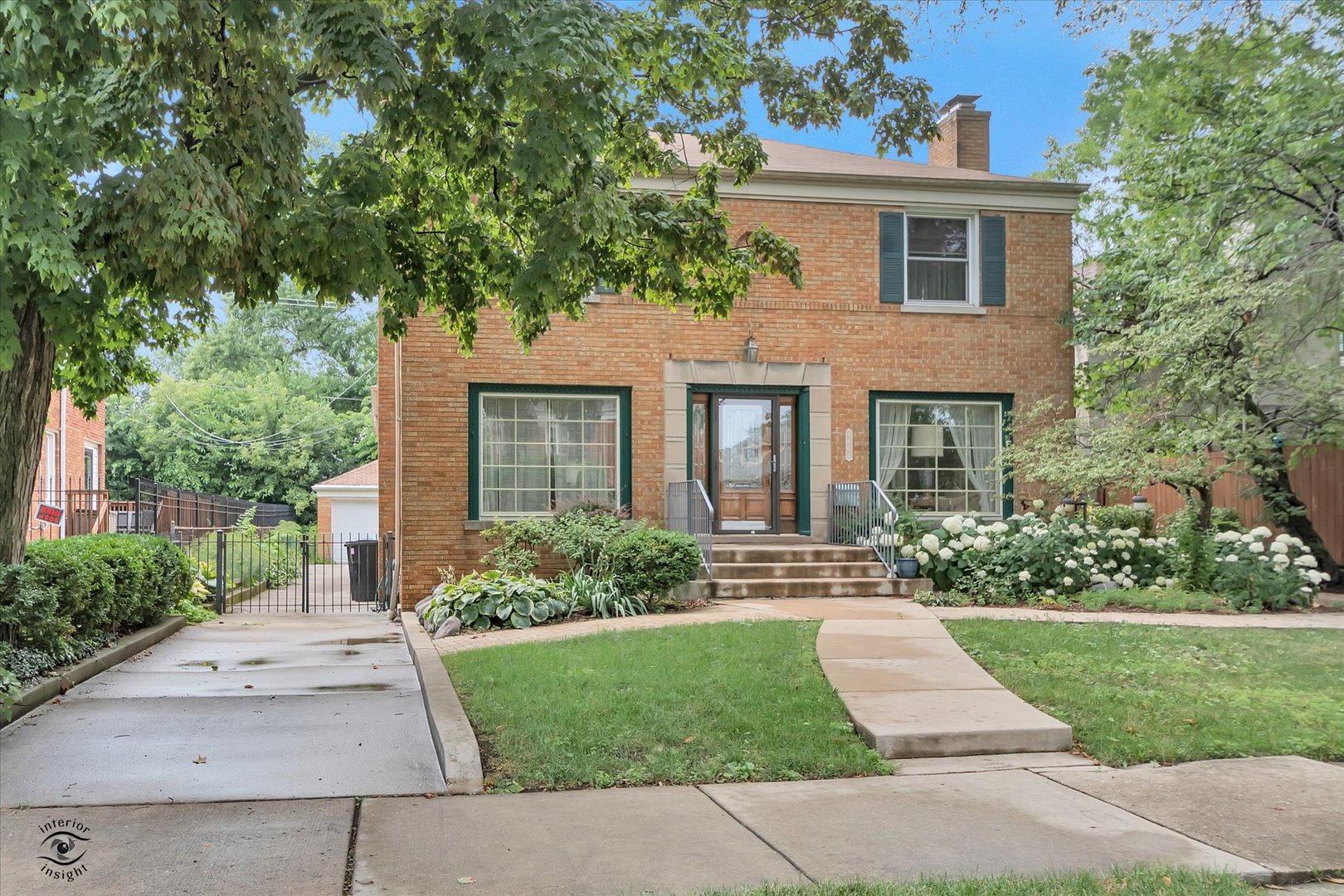 9406 S Leavitt Street, Chicago, IL 60643