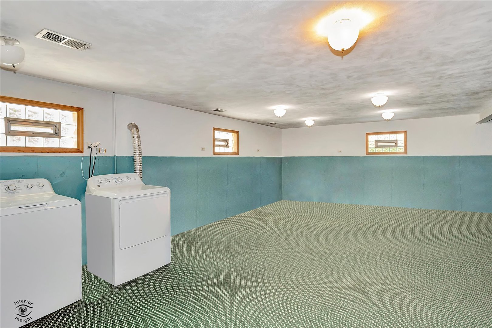 9406 S Leavitt Street, Chicago, IL 60643