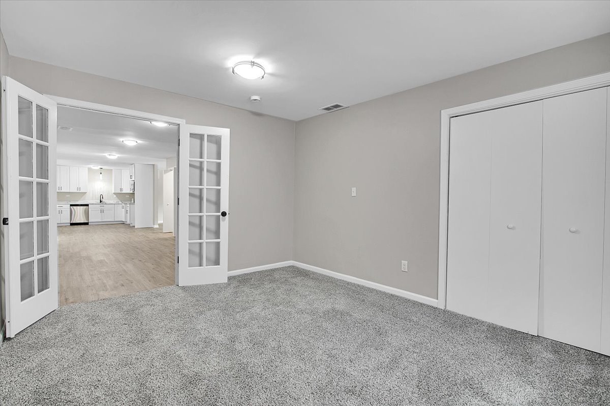 549 Allen Lane, University Park, IL 60484