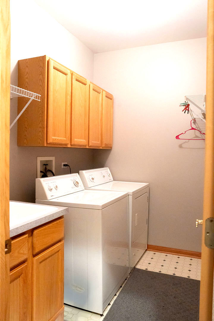 18211 Eagle Drive, Tinley Park, IL 60477