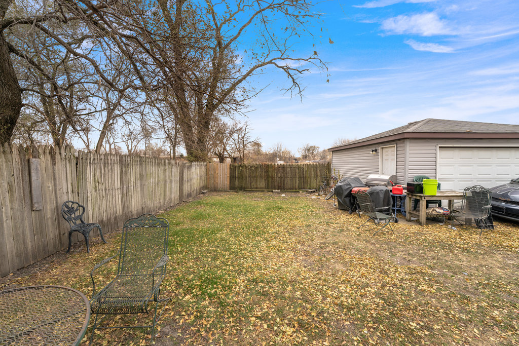 2629 Broadway Street, Blue Island, IL 60406