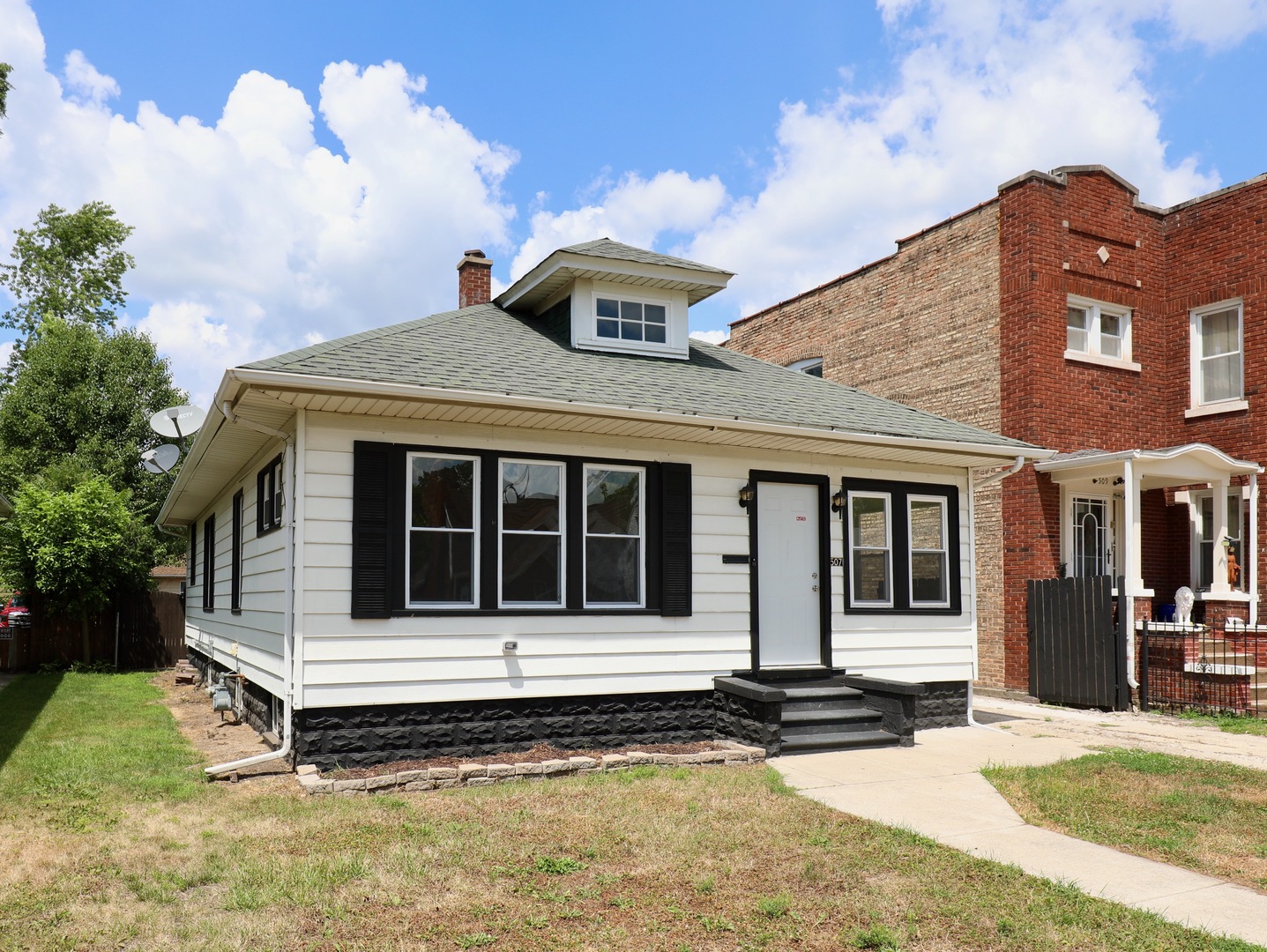 507 Grant Avenue, Joliet, IL 60433