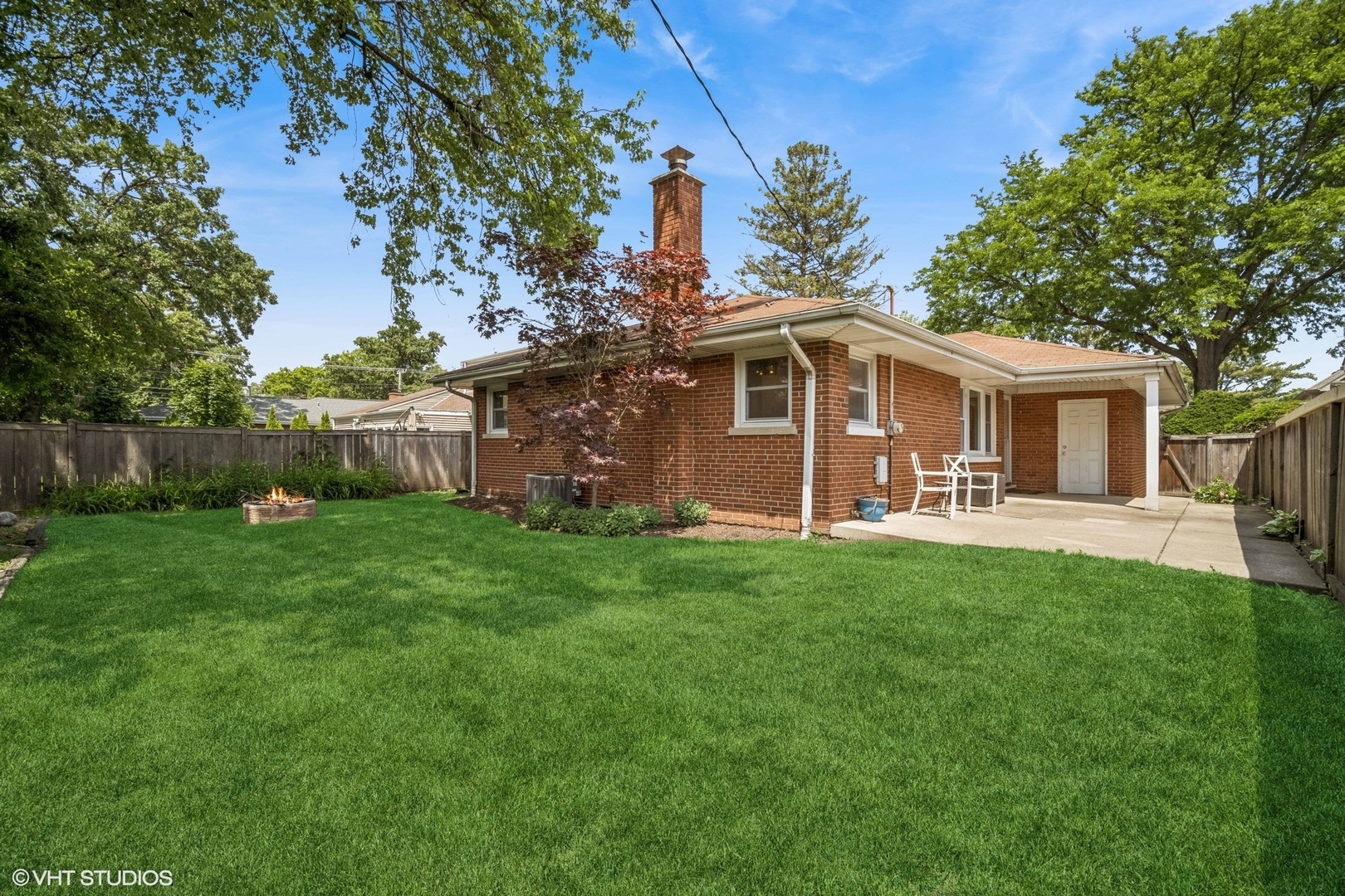 630 Wesley Drive, Park Ridge, IL 60068