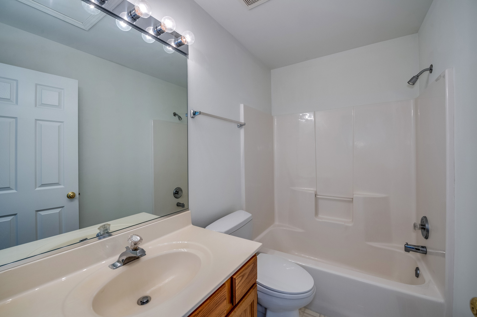 3924 Garnette Court, Naperville, IL 60564